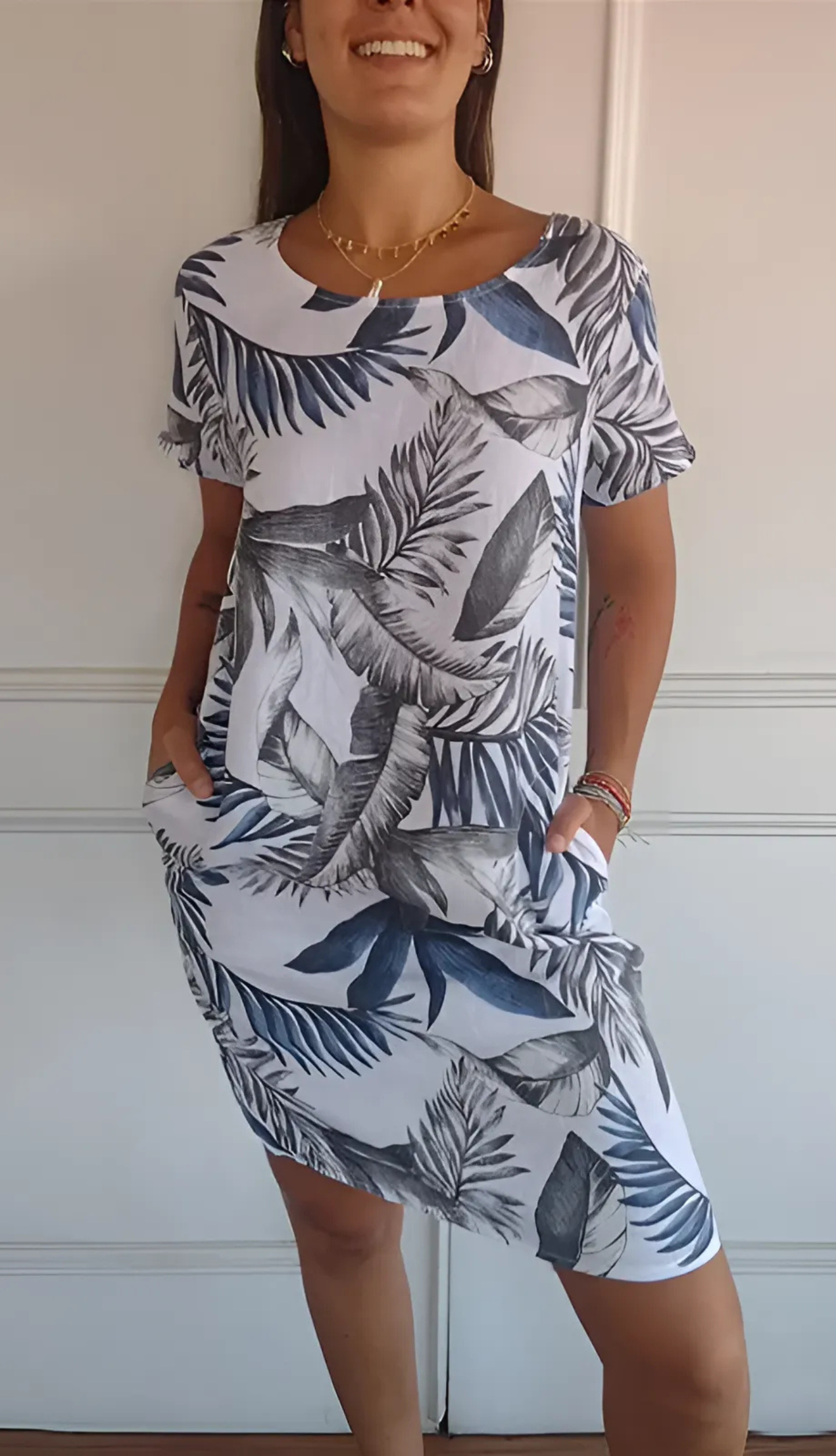 Anne | Comfortable Round Dress