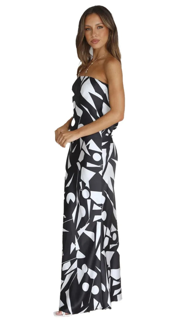 Maisie – Strapless Graphic Print Maxi Dress