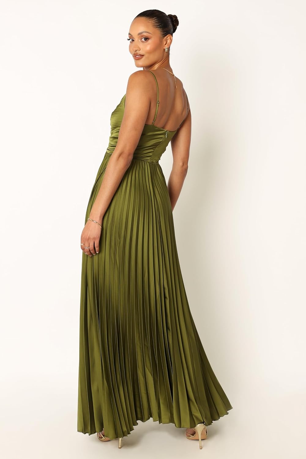 Elanita - Elegant Pleated Dress
