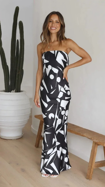 Maisie – Strapless Graphic Print Maxi Dress