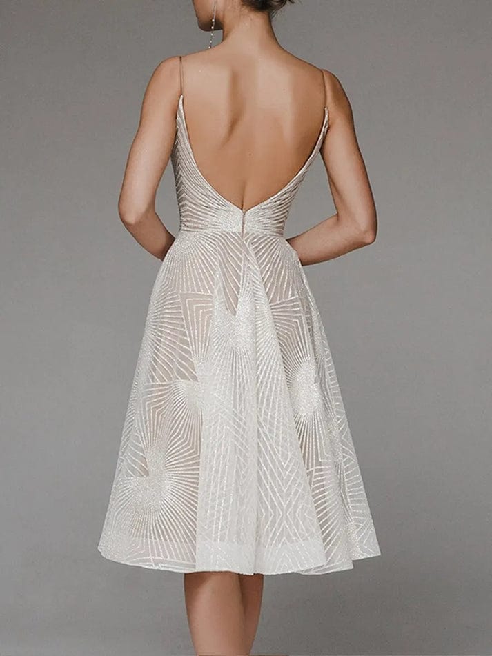 Lucie | Elegant dress with open back