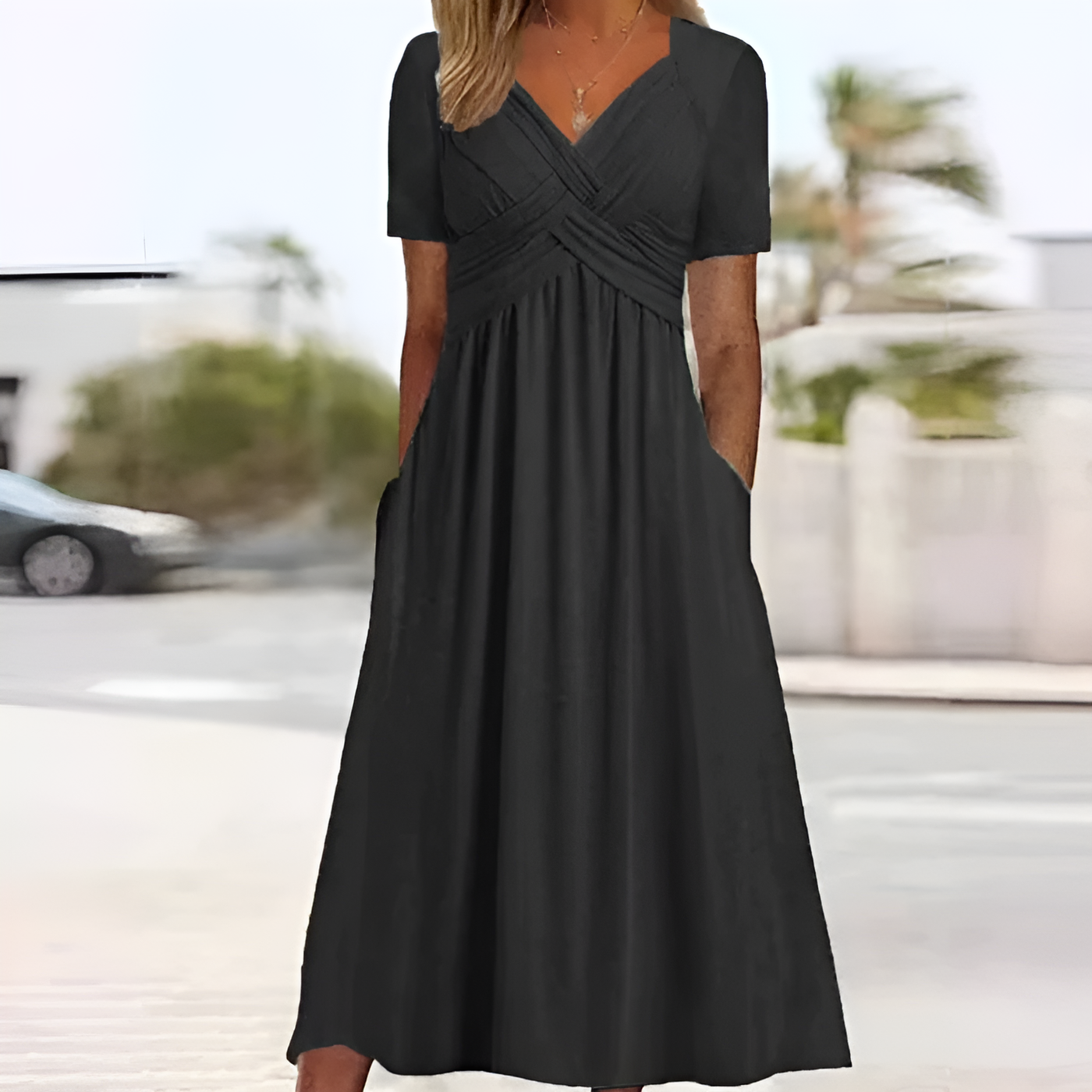 Rosella - Elegant and Flattering Dress